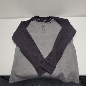 L.L. Bean Men's Gray Washed Cotton Double-Knit Color Block Henley Long Sleeve